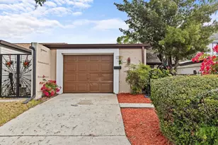 12224 Magnolia Grove Ln, Hudson, FL 34667 - Photo 4