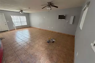 7255 Tropical Dr, Weeki Wachee, FL 34607 - Photo 12