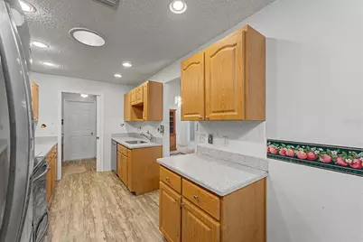 7406 Heather Walk Drive, Weeki Wachee, FL 34613 - Photo 34