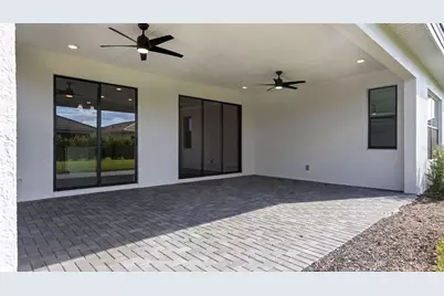 18075 Cresswind Terrace, Lakewood Ranch, FL 34211 - Photo 24