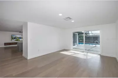 9816 San Mateo Way, Port Richey, FL 34668 - Photo 10