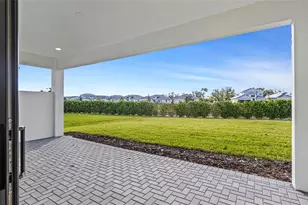 18139 Cresswind Ter, Lakewood Ranch, FL 34211 - Photo 20