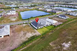 18139 Cresswind Ter, Lakewood Ranch, FL 34211 - Photo 28