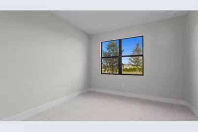 18139 Cresswind Terrace, Lakewood Ranch, FL 34211 - Photo 10