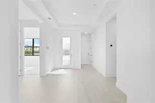 18211 Morgan Dr, Lakewood Ranch, FL 34211 - Photo 2