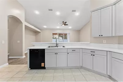 11709 Holly Creek Drive, Riverview, FL 33569 - Photo 16