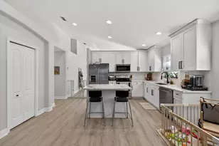 5209 Abbey Park Ave, Tampa, FL 33647 - Photo 14