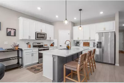 34382 Evergreen Hill Court, Wesley Chapel, FL 33545 - Photo 6