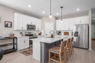 34382 Evergreen Hill Ct, Wesley Chapel, FL 33545 - Photo 6