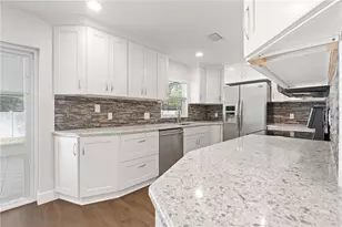 14114 Bardsdale Ln, Tampa, FL 33625 - Photo 12