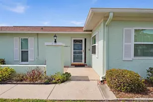 11341 Dollar Lake Dr, Port Richey, FL 34668 - Photo 8