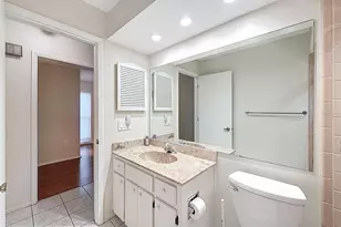 11341 Dollar Lake Dr, Port Richey, FL 34668 - Photo 32