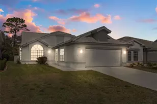 9151 Rhett Ln, Weeki Wachee, FL 34613 - Photo 2