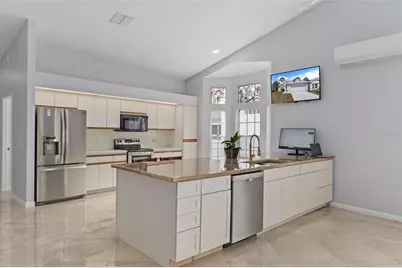 9151 Rhett Lane, Weeki Wachee, FL 34613 - Photo 14