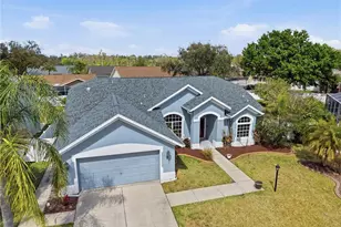 7855 Roundelay Dr, New Port Richey, FL 34654 - Photo 2