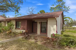 7535 Greystone Dr, Hudson, FL 34667 - Photo 2