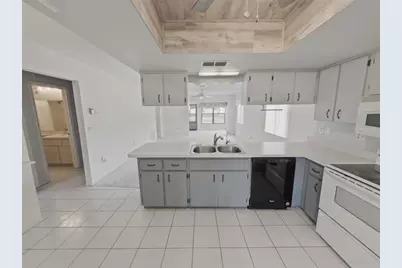 7535 Greystone Drive, Hudson, FL 34667 - Photo 8