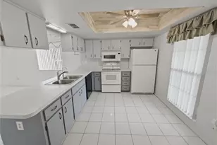 7535 Greystone Dr, Hudson, FL 34667 - Photo 6