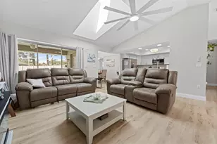 4351 Castle Ave, Spring Hill, FL 34609 - Photo 6