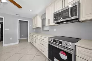 3355 Seaway Dr, New Port Richey, FL 34652 - Photo 16