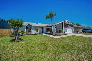 9525 Via Segovia, New Port Richey, FL 34655 - Photo 6