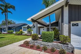 9525 Via Segovia, New Port Richey, FL 34655 - Photo 10