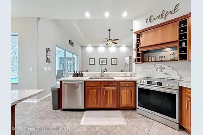 12124 Squeeze Avenue, Brooksville, FL 34614 - Photo 22