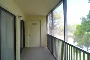 2800 Cove Cay Dr, Clearwater, FL 33760 - Photo 14