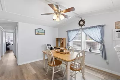 5527 Darlene Street, Weeki Wachee, FL 34607 - Photo 20