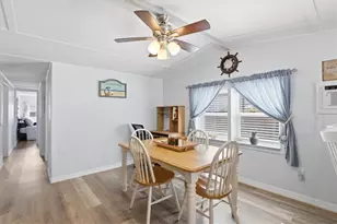 5527 Darlene St, Weeki Wachee, FL 34607 - Photo 20