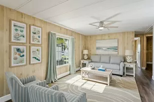 15071 Rialto Ave, Brooksville, FL 34613 - Photo 10