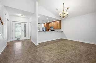 1170 S Pointe Alexis Dr, Tarpon Springs, FL 34689 - Photo 10