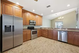 1170 S Pointe Alexis Dr, Tarpon Springs, FL 34689 - Photo 8