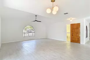 7478 Dundee Way, Weeki Wachee, FL 34613 - Photo 10