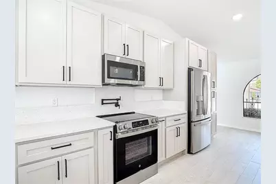 7478 Dundee Way, Weeki Wachee, FL 34613 - Photo 18