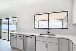 7478 Dundee Way, Weeki Wachee, FL 34613 - Photo 20