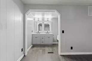 8431 Moonlight Ave, Brooksville, FL 34613 - Photo 20