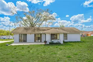 13143 Lawrence St, Spring Hill, FL 34609 - Photo 6