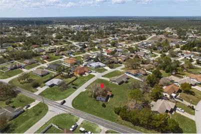 13143 Lawrence Street, Spring Hill, FL 34609 - Photo 32