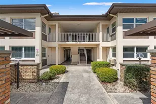 5111 Amulet Dr, New Port Richey, FL 34652 - Photo 2