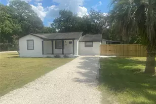 5612 16th St, Zephyrhills, FL 33542 - Photo 1