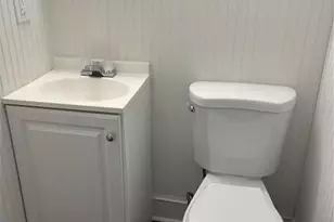 5612 16th St, Zephyrhills, FL 33542 - Photo 6