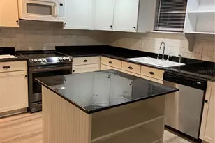 5612 16th St, Zephyrhills, FL 33542 - Photo 10