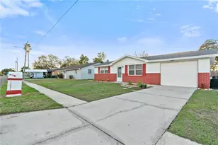 11031 Tyler Dr, Port Richey, FL 34668 - Photo 2