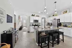 517 Mimosa Ct, Bradenton, FL 34212 - Photo 12