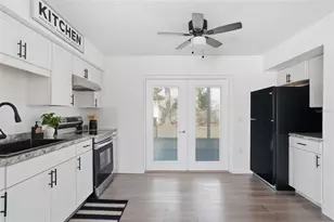 2076 Landover Blvd, Spring Hill, FL 34608 - Photo 2