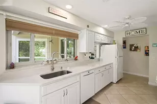 6713 Oak Cluster Cir, Spring Hill, FL 34606 - Photo 16