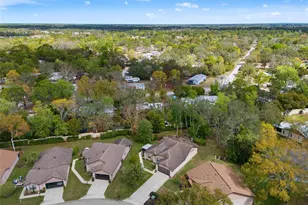 6713 Oak Cluster Cir, Spring Hill, FL 34606 - Photo 44