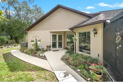 6713 Oak Cluster Circle, Spring Hill, FL 34606 - Photo 32