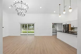 34111 August Ave, Webster, FL 33597 - Photo 8